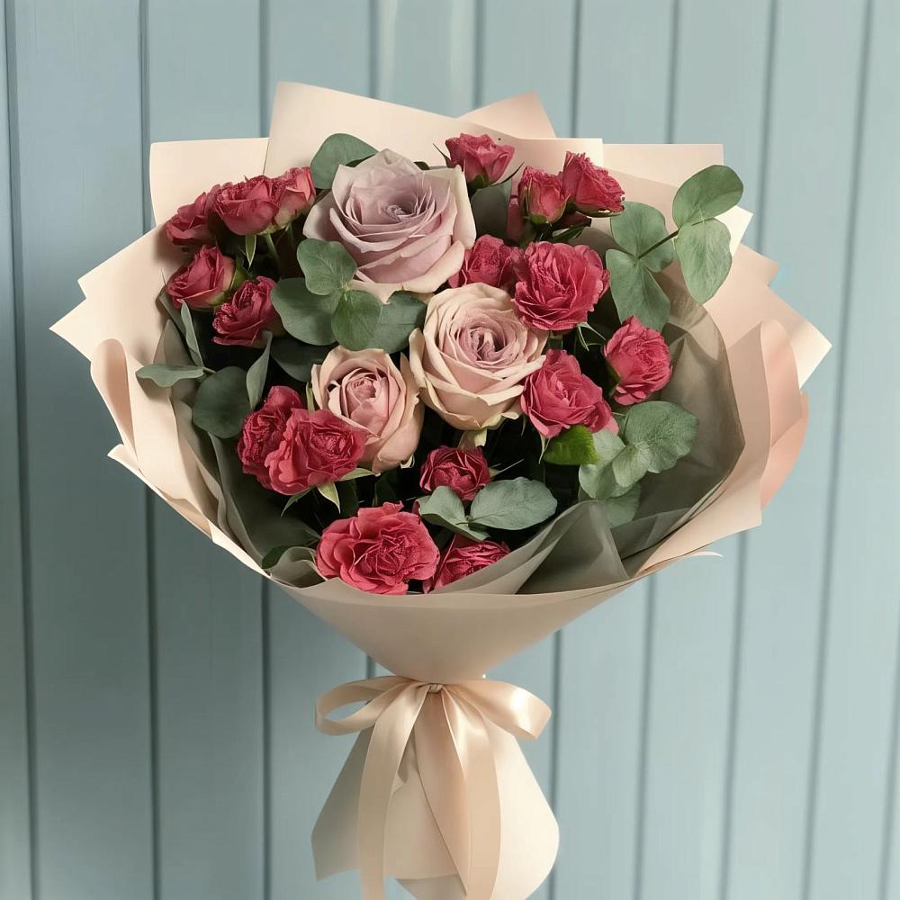 Букет цветов из: Гвоздики и Розы в Парусном