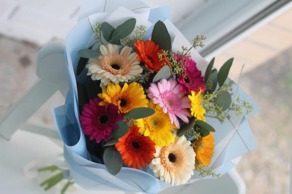 Букет цветов из: Герберы в Парусном