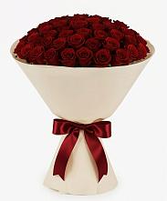 Букет 101 Бордовая роза Блэк Бакарра в Парусном