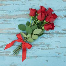 Букет Красные розы в Парусном