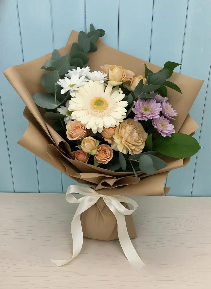 Букет цветов из: Герберы и Хризантемы в Парусном