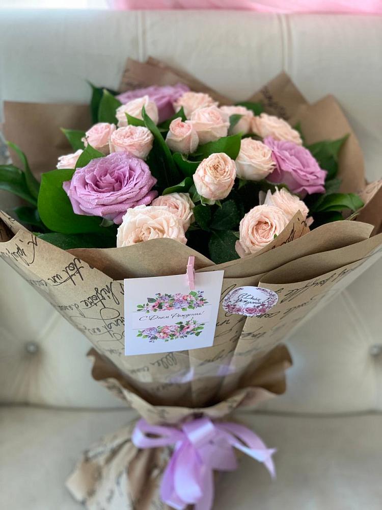 Букет цветов из: Розы в Парусном