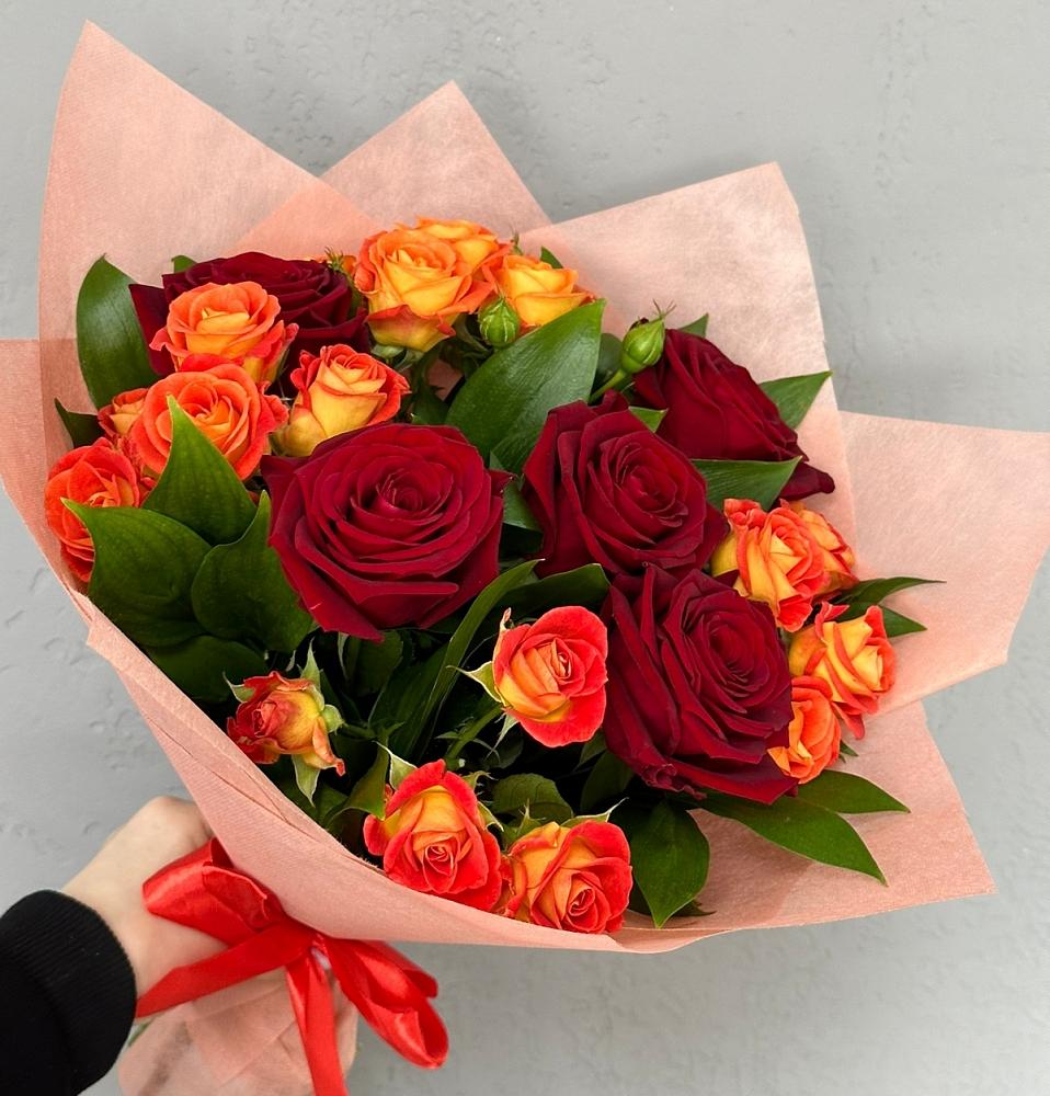 Букет Любовь и восторг в Парусном