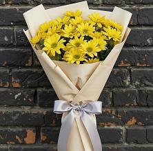 Букет цветов из:  Хризантемы в Парусном