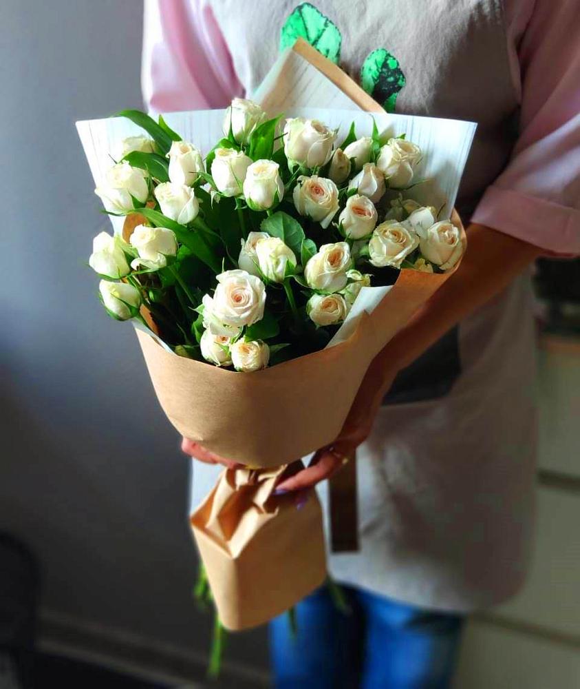 Букет цветов из: Розы в Парусном