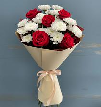Букет цветов из:  Розы и Хризантемы в Парусном