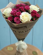 Букет цветов из:  Розы в Парусном